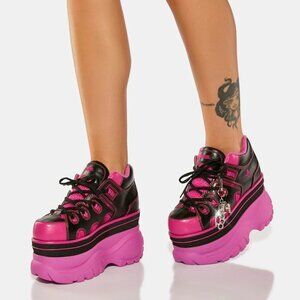 [US 7] HUSTLER x DOLLS KILL Hot Pink Platform Sneakers w/ Knuckle Charm